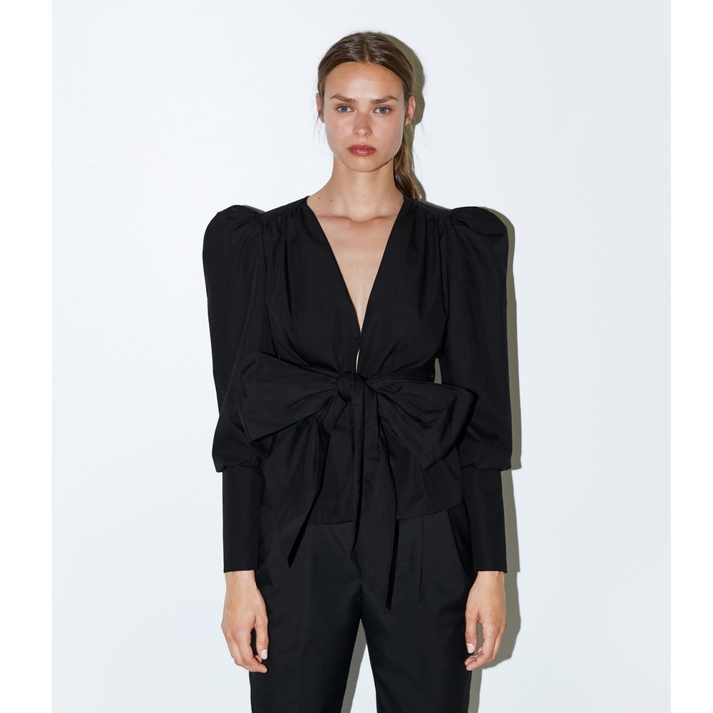 NWOT Zara Black Cotton Poplin Puff Sleeve‎ Self-Tie Bow V-Neck Top Jacket Medium
